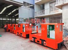 點(diǎn)擊查看詳細(xì)信息<br>標(biāo)題：架線式電機(jī)車(chē) 閱讀次數(shù)：625